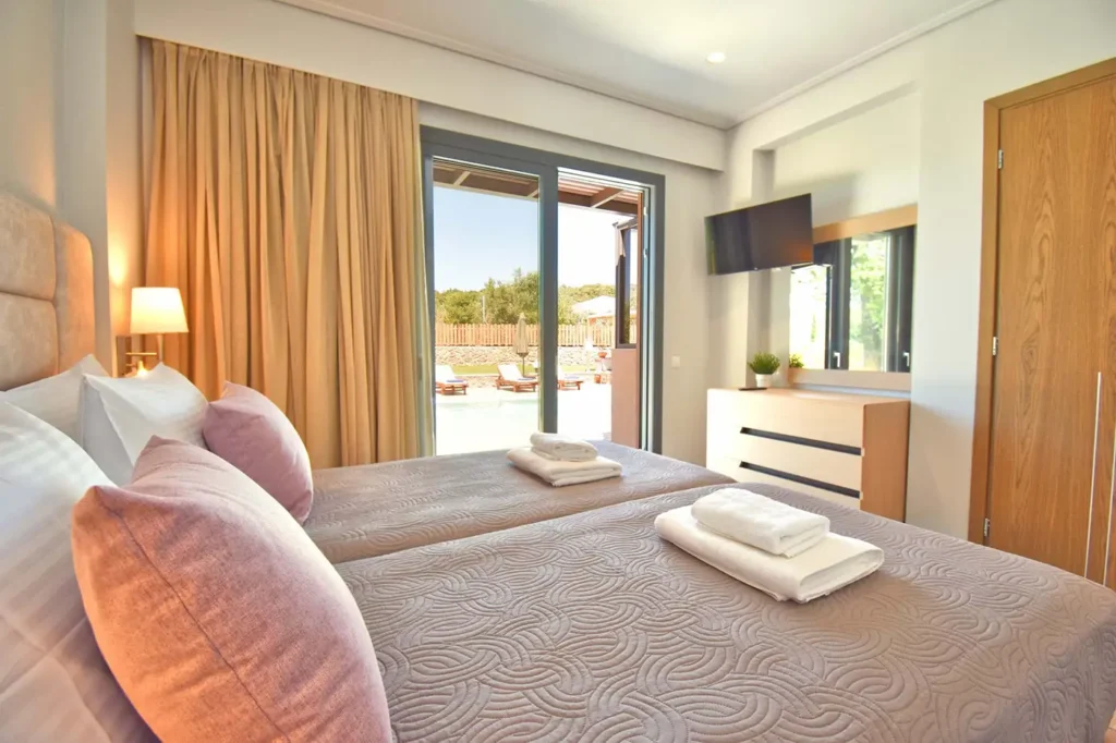 Imperial Strom Στρατηγικός Συνεργάτης “Oras Villas”