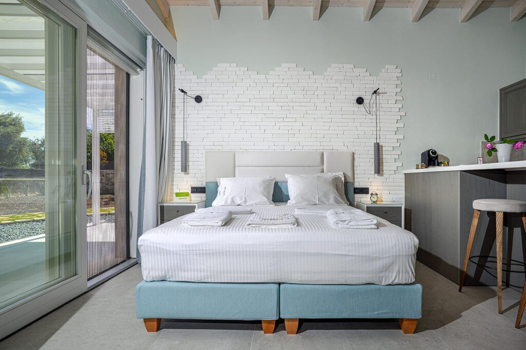 Imperial Strom Στρατηγικός Συνεργάτης “Paxos Luxury Living”