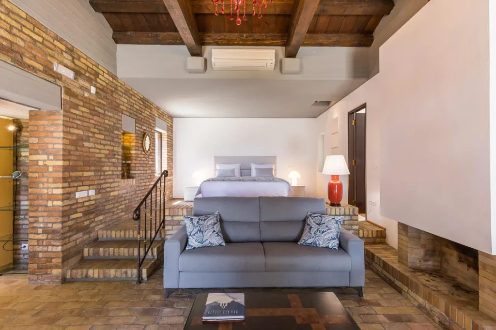 Στρατηγικός συνεργάτης “Villa Ionica”